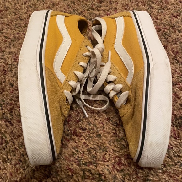 Vans - Picture 10 of 10